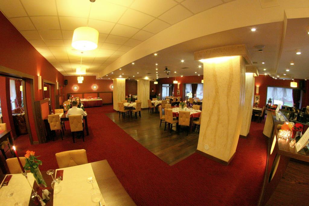 Hotel I Restauracja Złoty Las מראה חיצוני תמונה