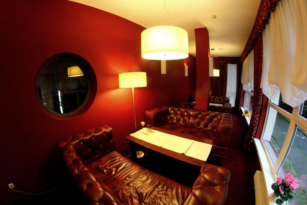 Hotel I Restauracja Złoty Las מראה חיצוני תמונה