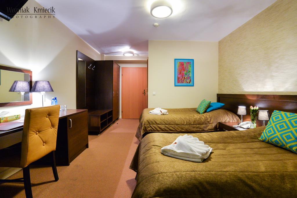 Hotel I Restauracja Złoty Las מראה חיצוני תמונה