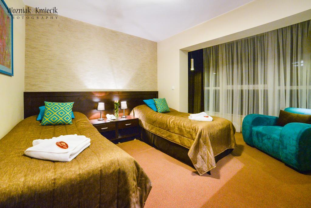 Hotel I Restauracja Złoty Las מראה חיצוני תמונה